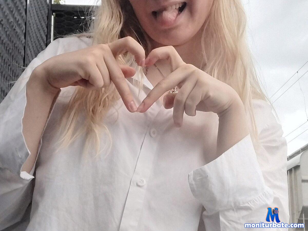 silvia-atkins Flirt4free performer Nipple Biting Nipple Play Boss / Secretary Dirty Talk Doctor / Nurse Master / Slave Student/Teacher Vibrator Cock Teasing Spanking