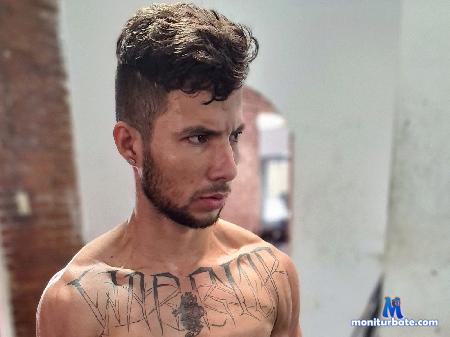 apolo-klein flirt4free performer I am new here i like older man. Moan for cum in my pussy