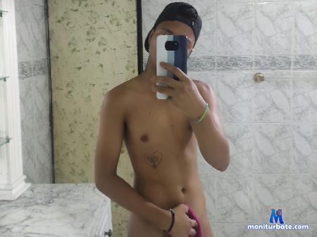 mael-tomsom flirt4free performer WELCOME TO MY ROOM 