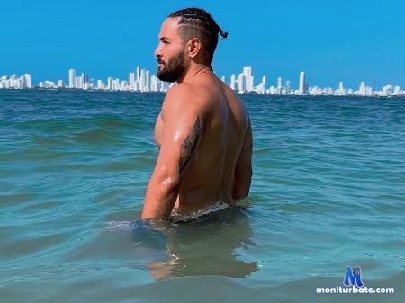 valentino-grey flirt4free performer Hi Welcome to my room
