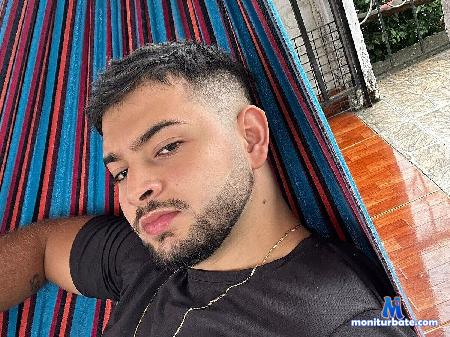 andreww-brownn flirt4free performer I want to be that bad boy who fulfills all your bad and good wishes