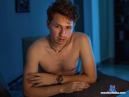 dylan-exposito flirt4free performer I am actor and photographer, I can also prepare a delicious food, do not dance but I like to make ri