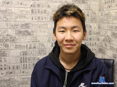 felix-kim flirt4free performer Hello! Im new here :) Lets talk!