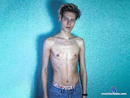 justin-abell flirt4free performer #18 #teen #twink #gay #uncut #shaved