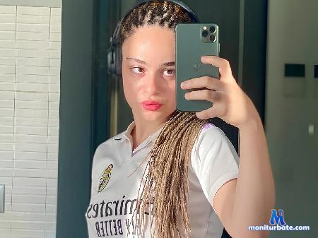 avery-kresge flirt4free performer Hi sweet! we want play! Play with us pls!