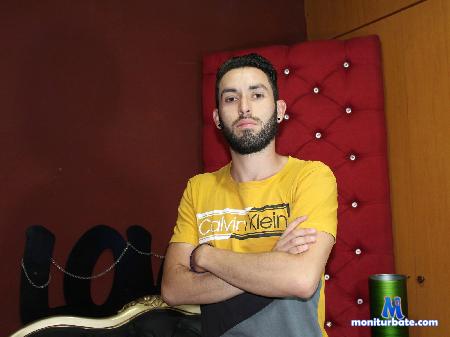 cris-munier flirt4free performer #Master #male #feet #domfag #hairy #twink #latin #sexy #pigmoney #slave #findom