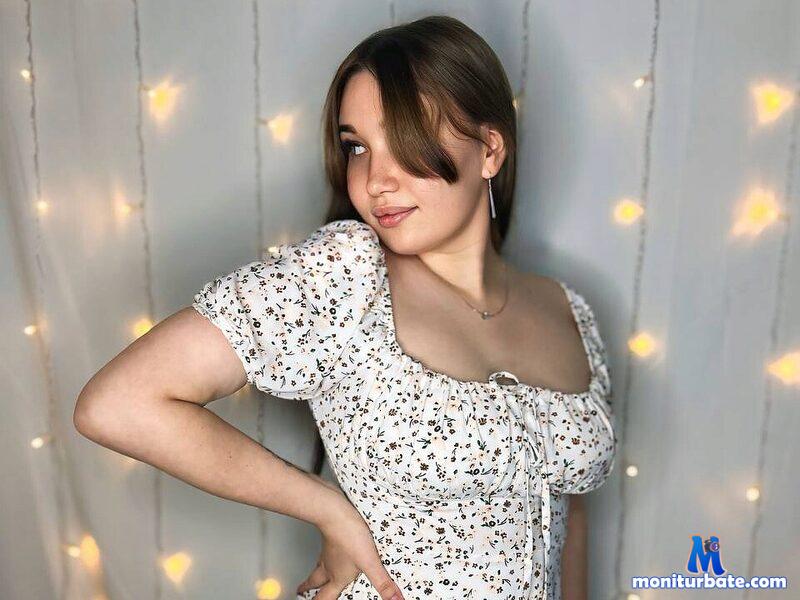 randi-creedons Flirt4free performer Feet Nipple Play Spanking