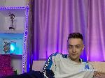 andrew-walkerrr flirt4free livecam show performer I love you !