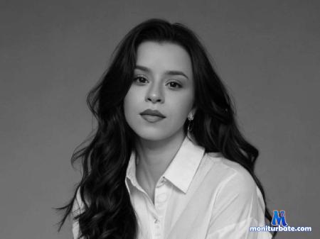 violette-lucian flirt4free performer Hi ^^ I am a very cheerful girl who energizes with her ergia, let's dance together 
