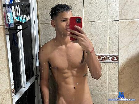 thiago-cullens flirt4free performer I am not only a model, I am an experience, I encourage you to live it.
