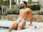 axel-craig flirt4free livecam show performer I have a great body, but not as great as my mind