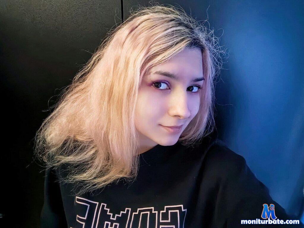 alva-stolarik Flirt4free performer 