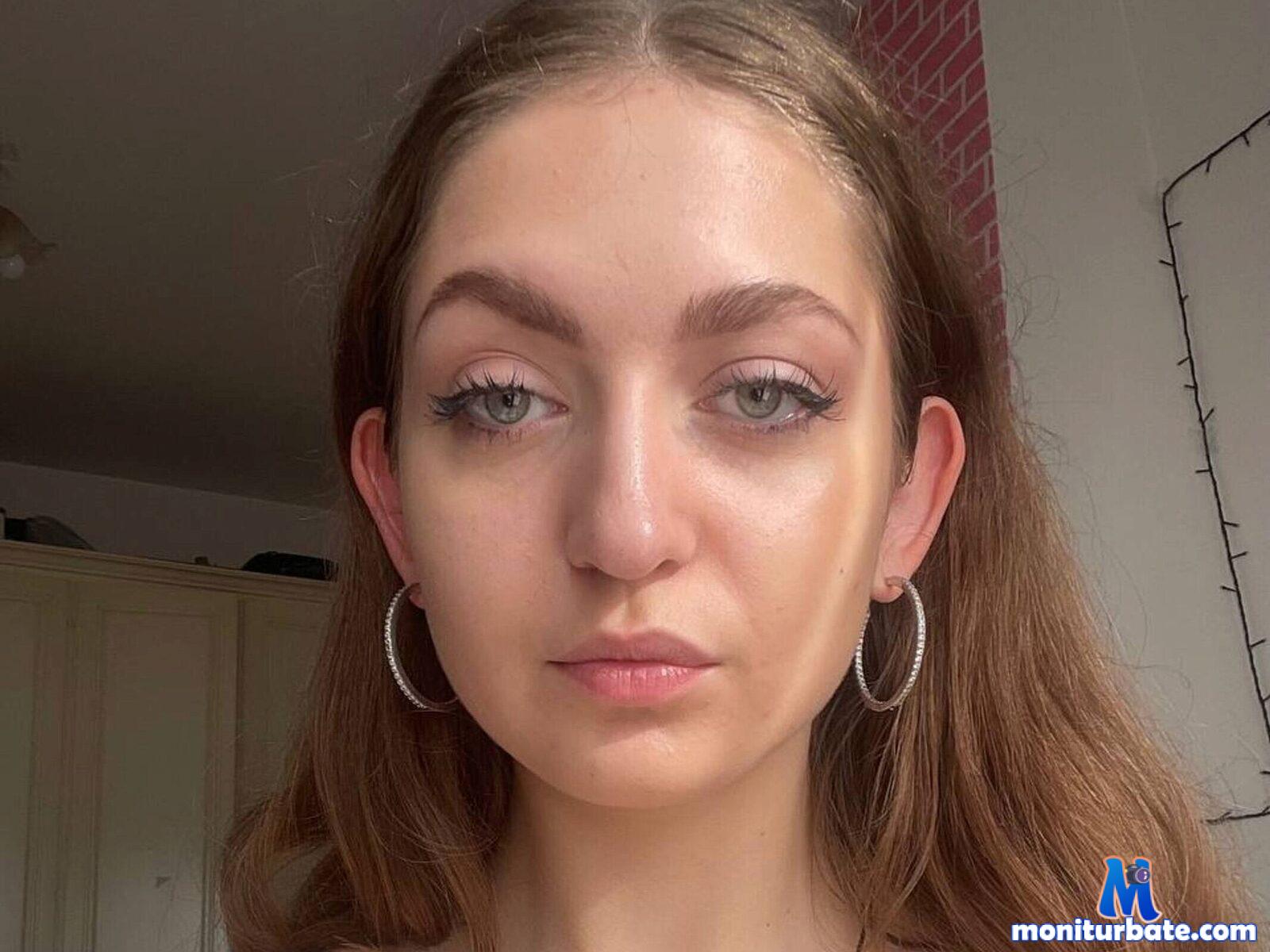 bev-tonnar Flirt4free performer 