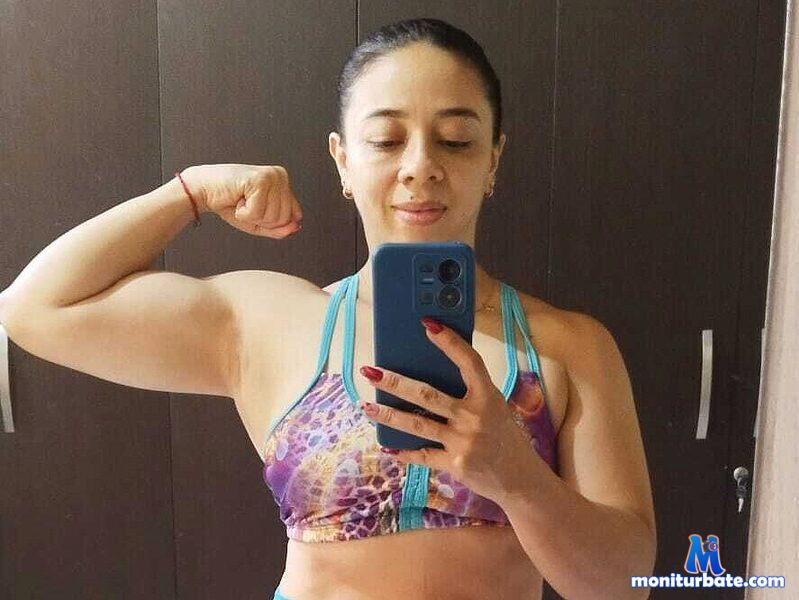 rosa-pinky Flirt4free performer 