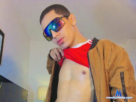 angelo-alabam flirt4free performer WELCOME I'M A HOT AND PERVERSE LATINO BOY