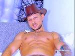 stud-born flirt4free livecam show performer Young and fun bottom boy, love beeing admired and  have fun on here 