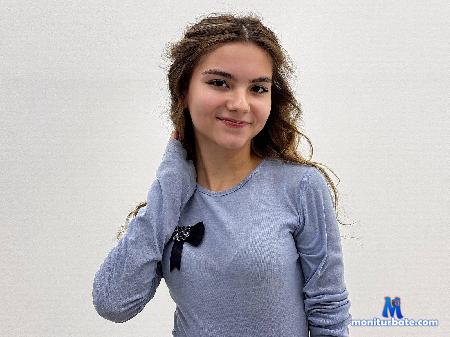 margie-davidson flirt4free performer Hey its my first time here! ^^