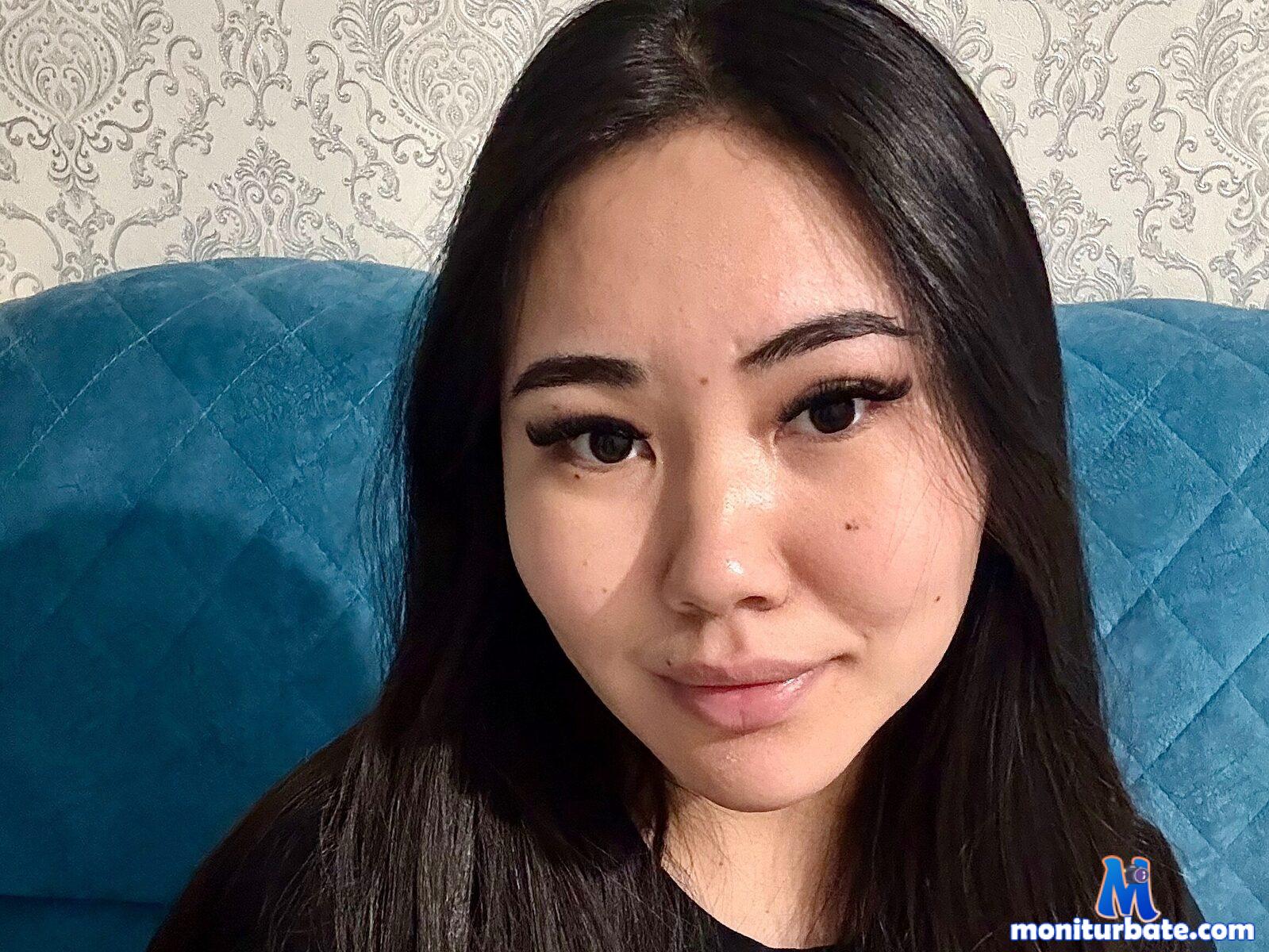 avelina-kurkeyerian Flirt4free performer 