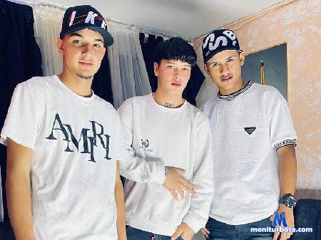 percy-and-manuel-and-samuel flirt4free performer Three beautiful hot and fetishistic Latin boys 