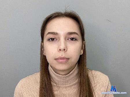 cristina-roma flirt4free performer Hi sweet! we want play! Play with us pls!