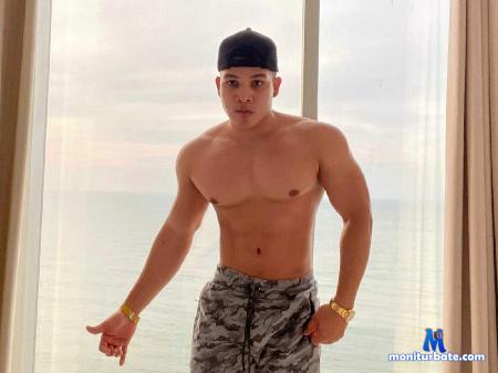 kanye-dickens flirt4free performer Here sexy boy, sportsman and friendly ¿what else do you want?