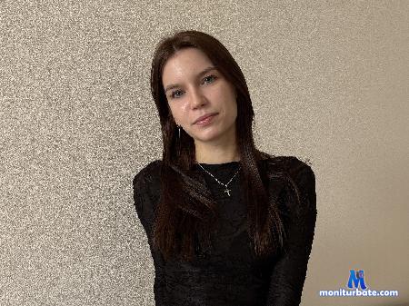 kira-romeron flirt4free performer Hey it's my first time here!^^