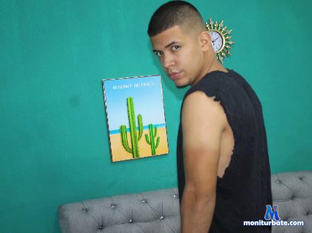 emanuel-ger flirt4free performer I am a sexy boy I like to fuck a lot I am a hot boy