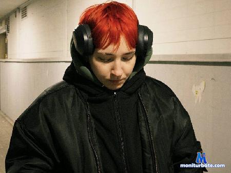 ameli-rosewood flirt4free performer Im a 99% angel, but ohh this 1 %