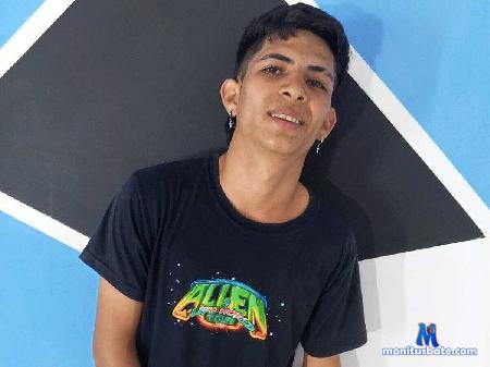 dante-moret flirt4free performer Soy un chico entretenido y sexy vamos a disfrutar te cumpliré tus fantasias 