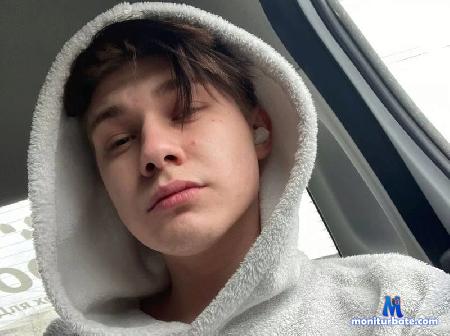prince-raymond flirt4free performer 