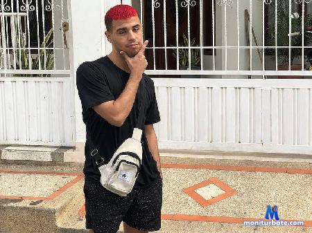 alexander-guerra flirt4free performer Hello, I'm Alexander, welcome to my room. 