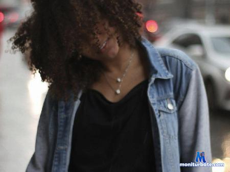 emmily-riva flirt4free performer #american #curly #lovense #new #18 #bigtits