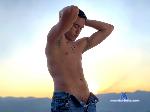 tom-keller flirt4free livecam show performer Latino looking for new experiences, love and lots of fun