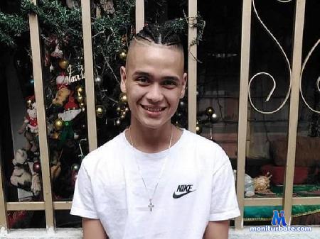 casper-brand flirt4free performer make shot my cum on your face