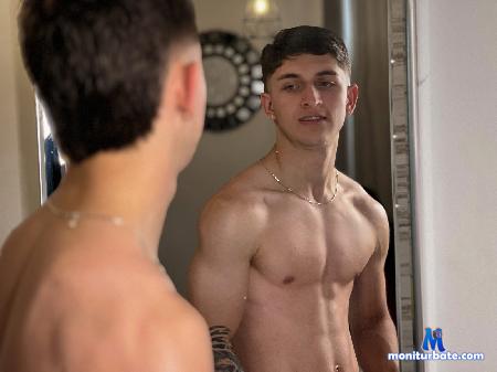 calvin-hunter flirt4free performer You have no idea what runs through my mind when desire takes over.