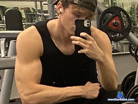 jack-swift flirt4free performer if you wanna cum in my mouth you are welcome