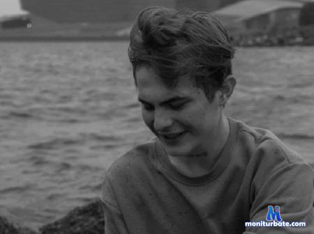 leroy-lirov flirt4free performer 