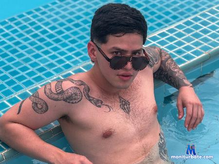 tommy-grayson flirt4free performer Witty, wicked, and hunting for golden hearts.