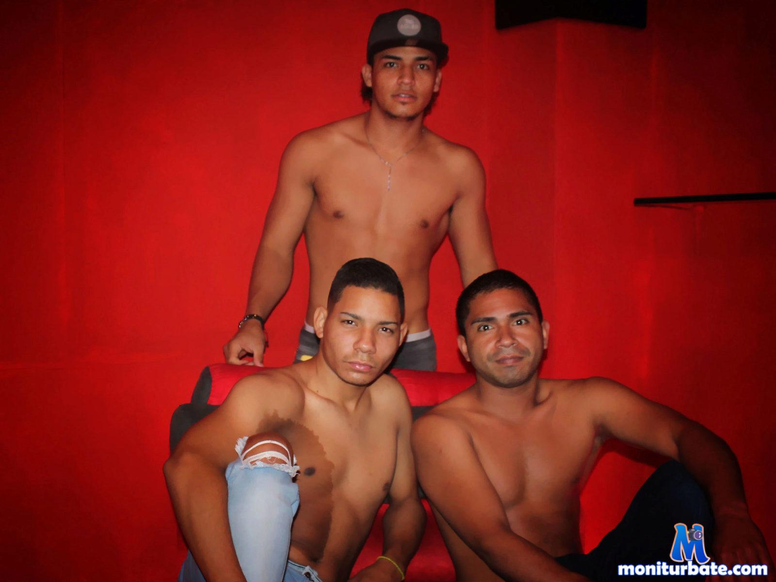 jhonny-and-daniel-and-rio Flirt4free performer Feet Nipple Play Master / Slave Prisoner/Guard Service Worker/Housewife Cum Eating Latex Handcuffs Discipline Slaves Humiliation Tickler Spanking Tickling Rope Play