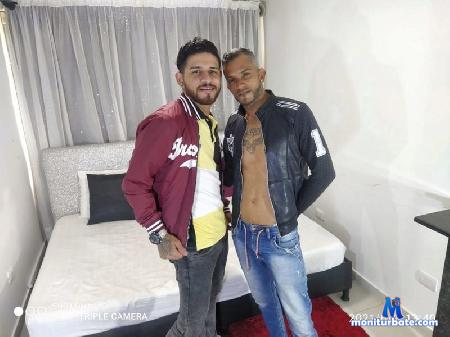 emmet-julian-and-simon-tavormina flirt4free performer We are 2 handsome and sexy men looking to have fun.