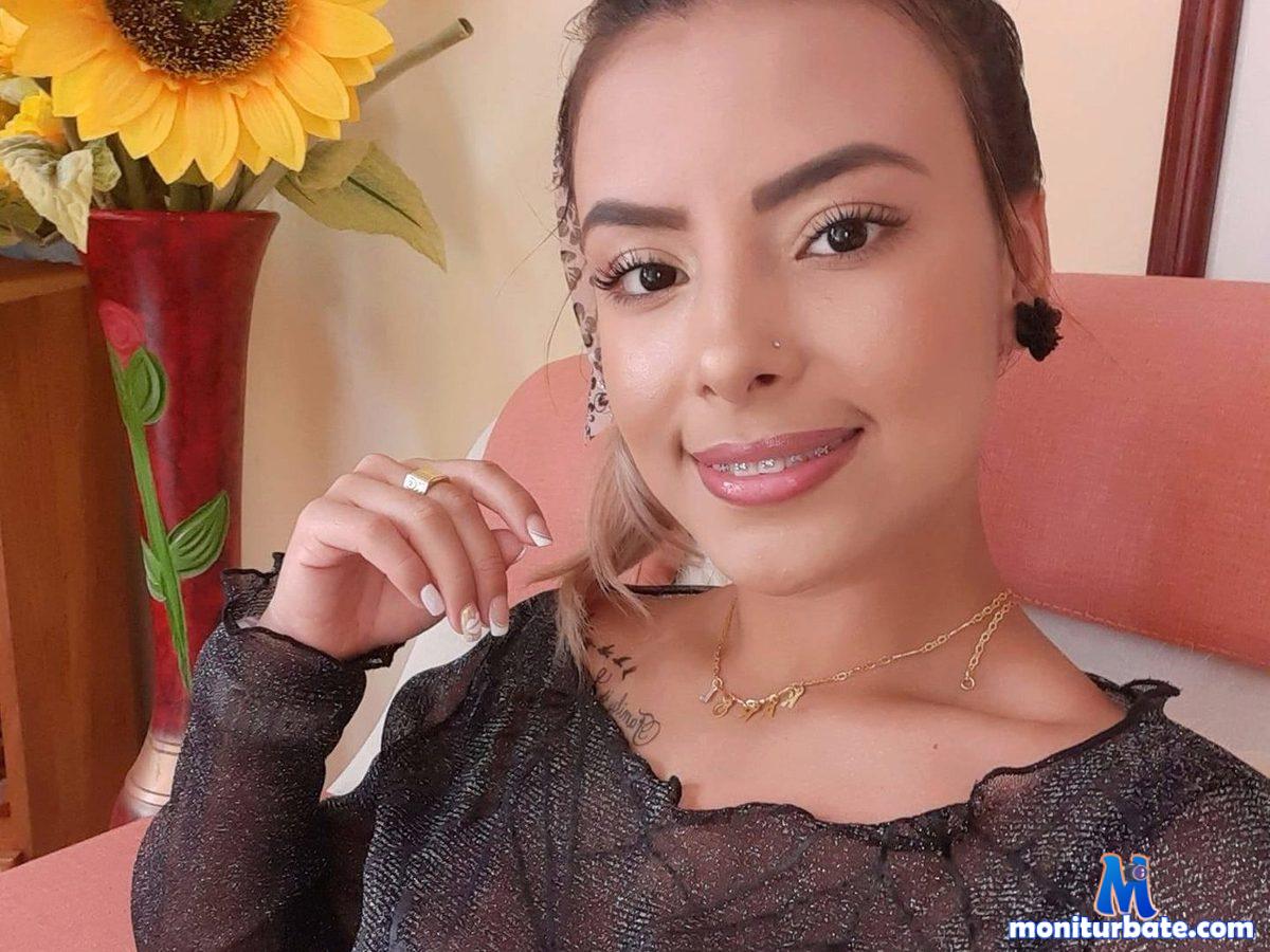 susaan-miller Flirt4free performer Anal Feet Nipple Play Boss / Secretary Dirty Talk French Maid/Client Student/Teacher Vibrator Cum Eating Domination Jerk off Instruction Legs Piercings and Tattoos Bondage Giant Dildo Gender Play Breast Play