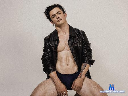 duke-j flirt4free performer Just sit, relax and enjoy with me :P