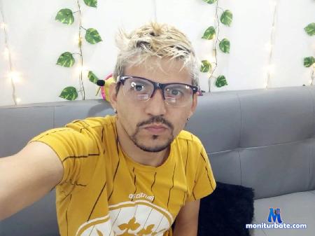 tonny-starck flirt4free performer Hello welcome to my living room