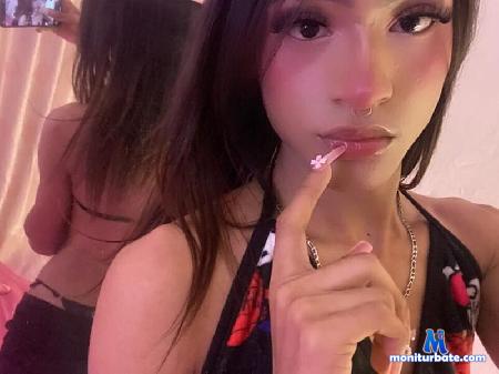 hanna-perez flirt4free performer passive trans girl and eager to warm up and meet new people