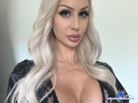 maddie-vale flirt4free performer So much more than the girl next door.