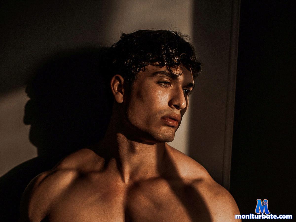 fernando-montalban Flirt4free performer Feet Small Penis Humiliation Dirty Talk Prisoner/Guard Teasing Whip Cuckolding Legs Coach/Trainee Tickling Cosplay Flight Attendant/Pilot Total Power Exchange Armpit Muscle Worship Medical