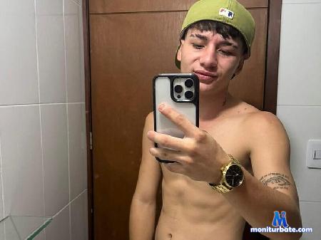 angel-withe flirt4free performer Danny's future husband