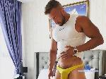 leon-hardy flirt4free livecam show performer German Muscle Stud - Leon 