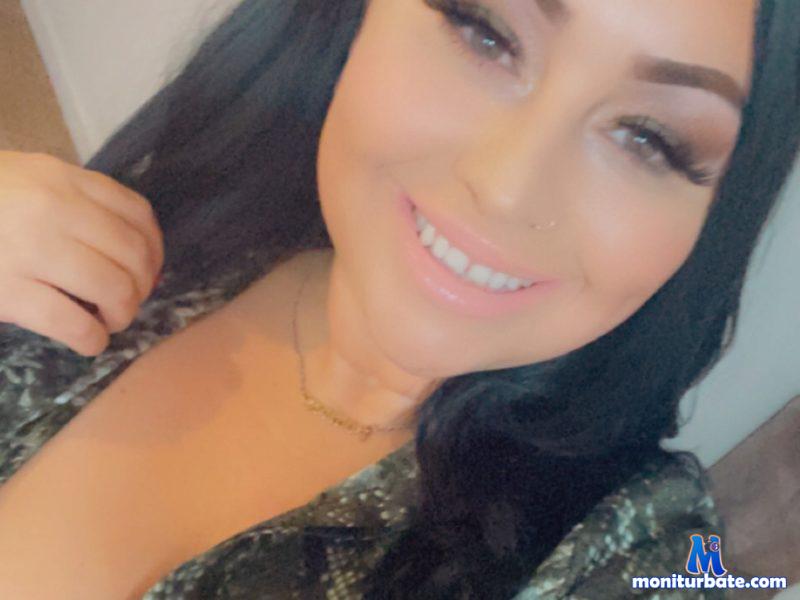 alyssia-amore Flirt4free performer Anal Double Penetration Nipple Biting Dirty Talk Master / Slave Vibrator Cock Teasing Sugar Daddy Teasing Glass Dildo Whip Breast Play Fucking Machine