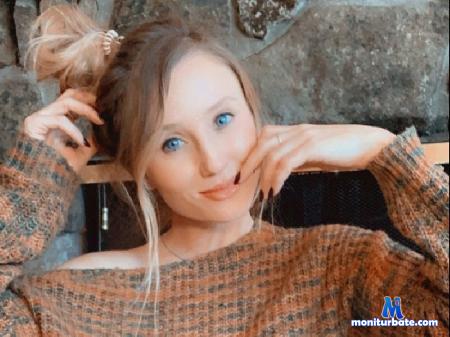 olive-ray flirt4free performer Olive You
